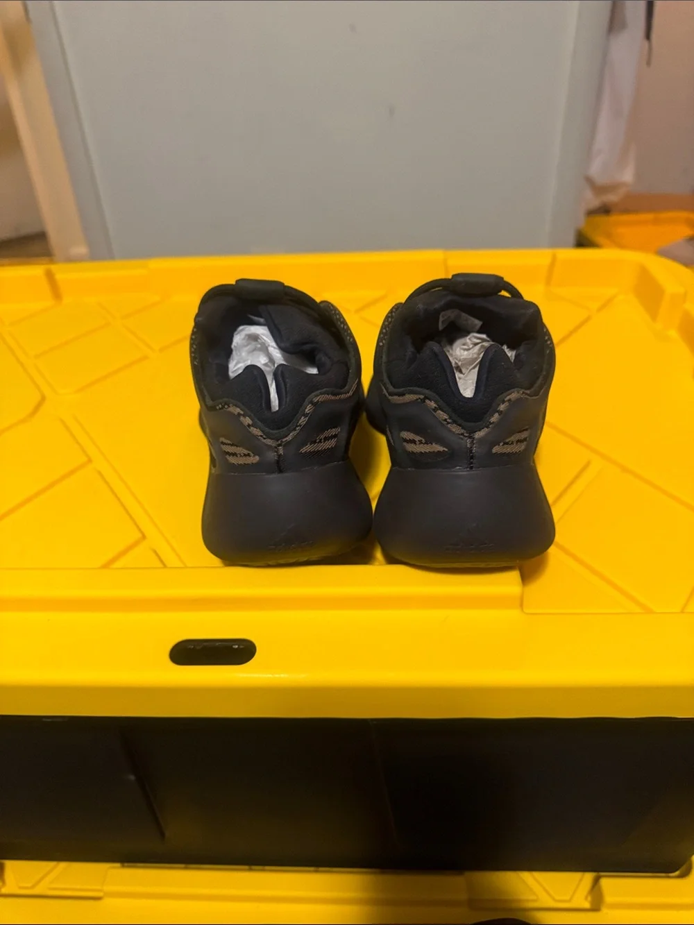 Yeezy Men's Sneakers - Black